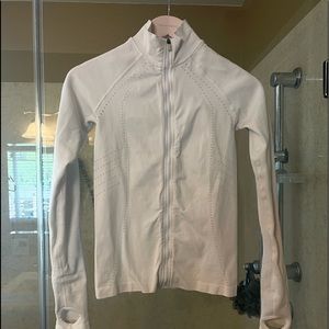 Fabletics white zip up workout jacket szXS
